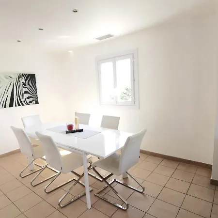3-bedrooms - Very Quiet *
